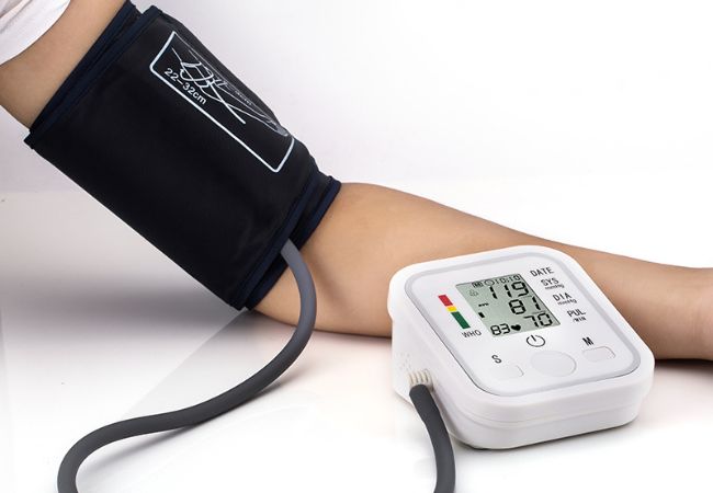 Upper Arm Blood Pressure Monitors - B869